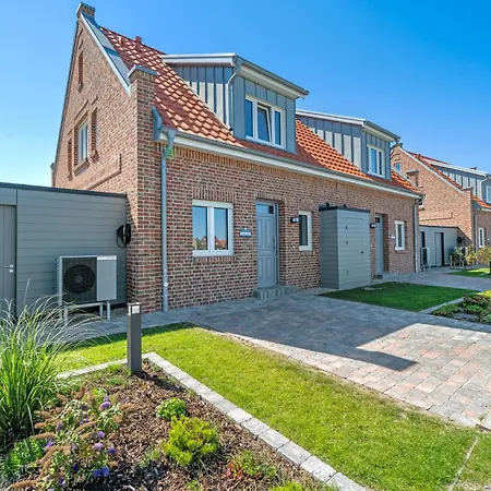 Holiday home Grachtennest 2 *